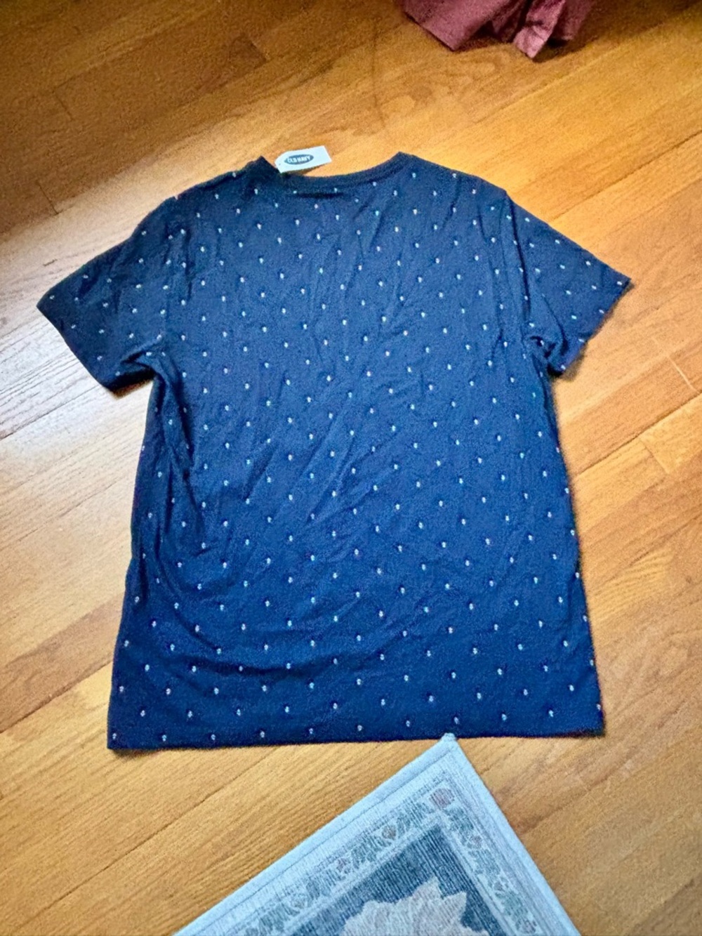 NWT Old Navy Dark Blue Short-Sleeve Tee with Small Anchor - Picture 9 of 9